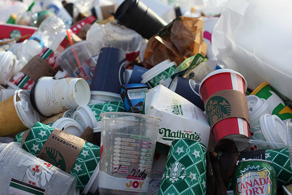 ▲ Photos of disposable cups that are now restricted from being used